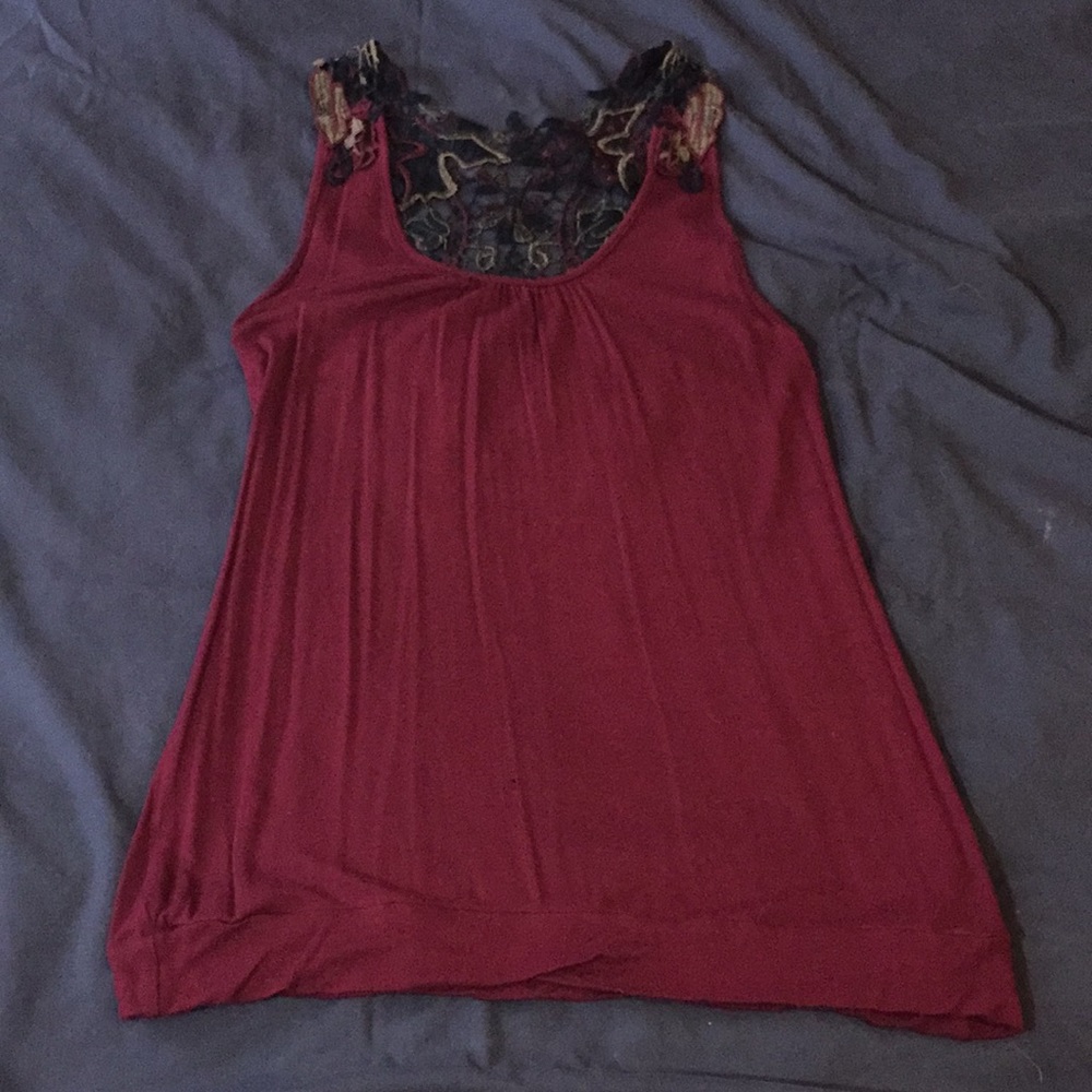 Cute red top
